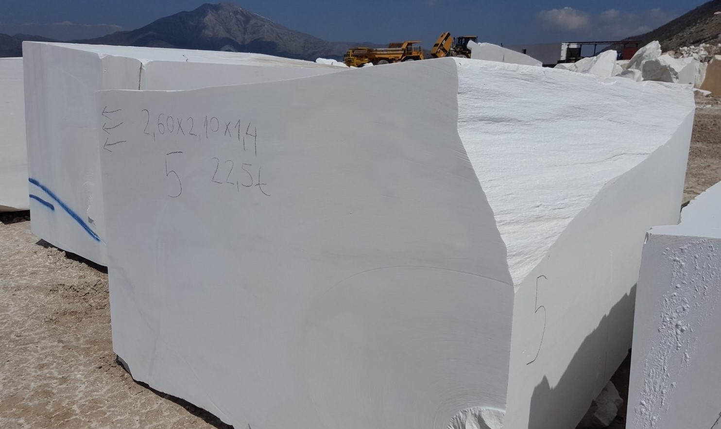 Crystal Gray Marble w polskich realizacjach