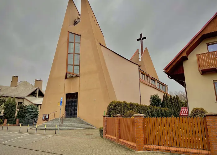 Rzymskokatolicki kościół św. Andrzeja Boboli na osiedlu Kuźniki we Wrocławiu
