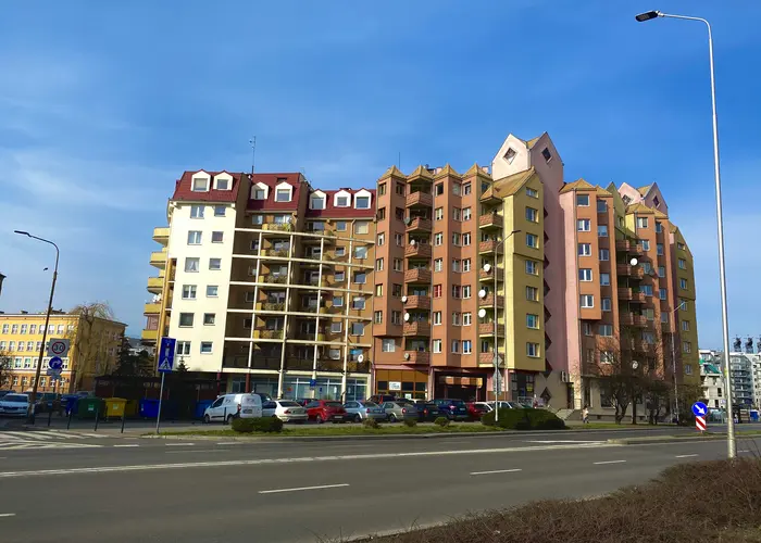 Nowe budownictwo na osiedlu Ołbin we Wrocławiu